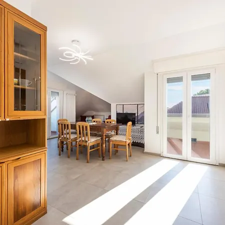 Fiorella 2 By Mmega Apartment